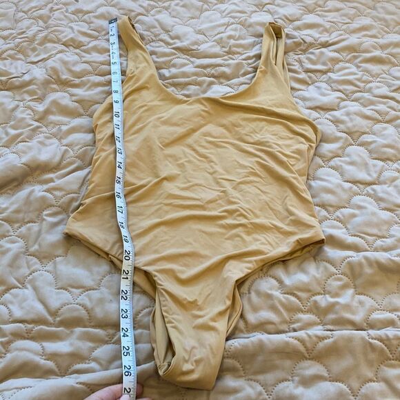 Dippin’ Daisy Swimwear Scoop-neck High-cut One Piece Swimsuit- Apricot/nude - Picture 8 of 13